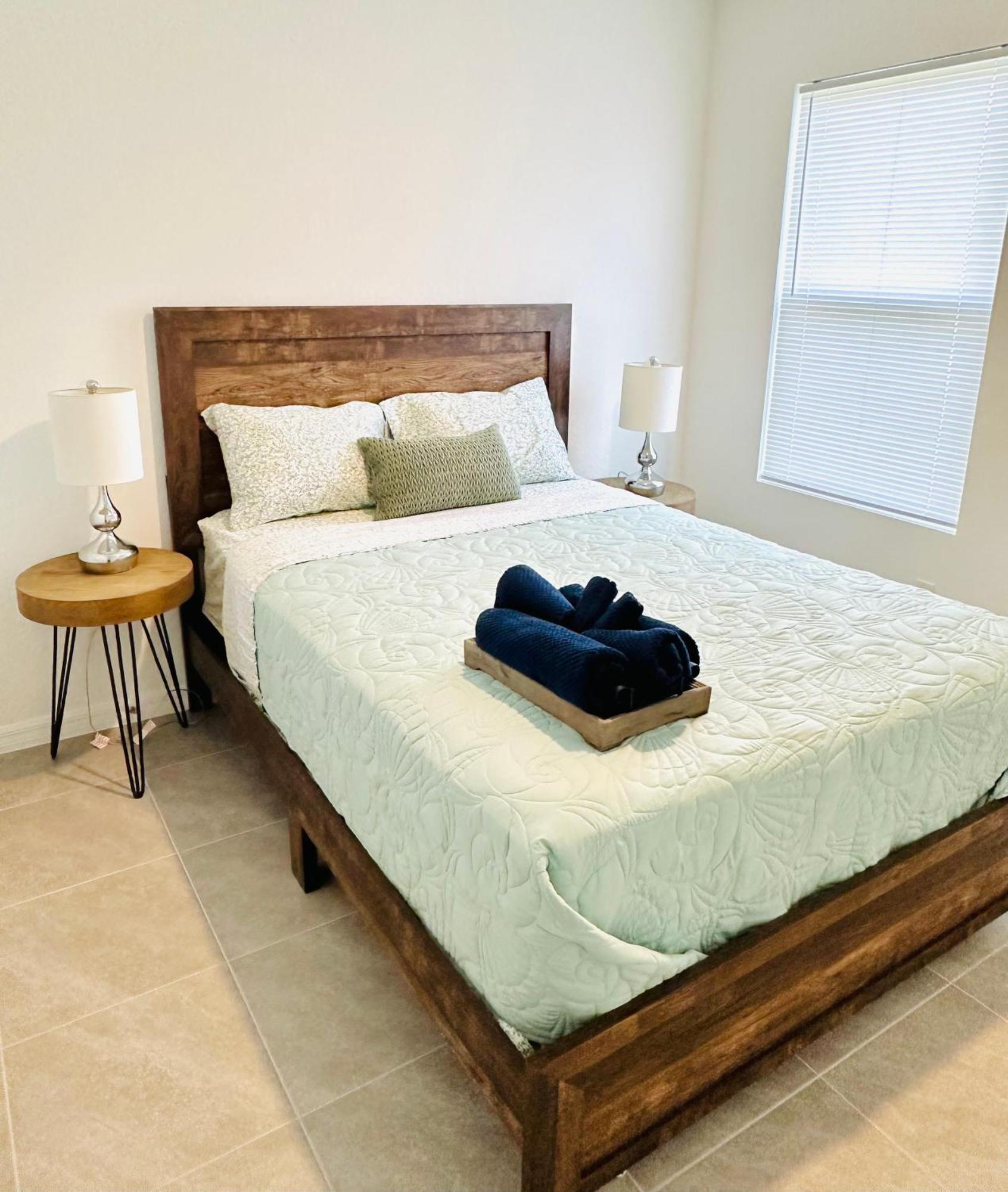 Escape Getaway Suite Port St. Lucie Bagian luar foto